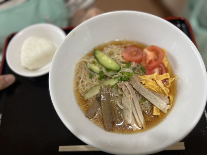 🎵冷やし中華、はじめました～🎸🍜